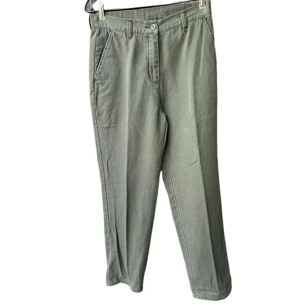 Woolrich size 8 Loden Green 100% cotton straight leg pants.runs small